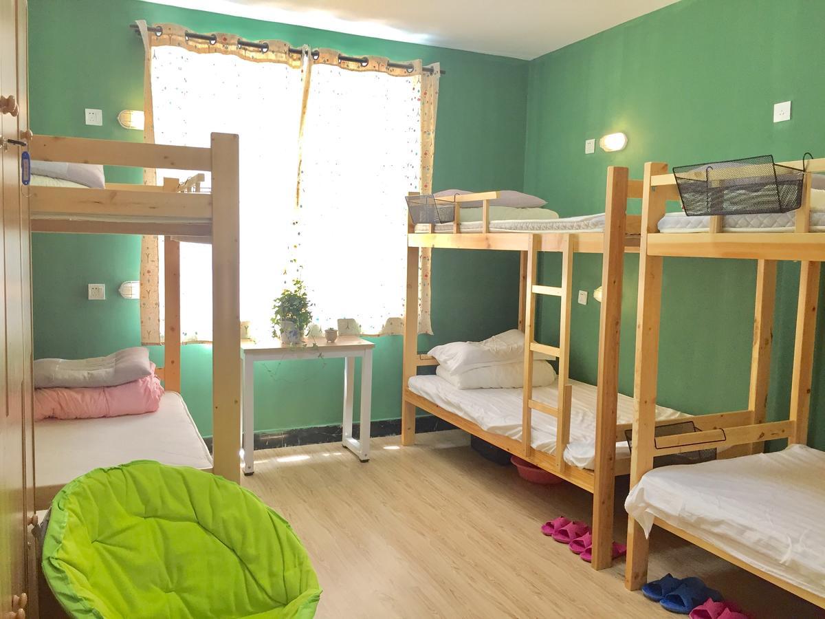 Weihai Hiking International Hostel Exteriör bild