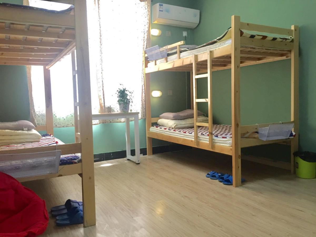 Weihai Hiking International Hostel Exteriör bild